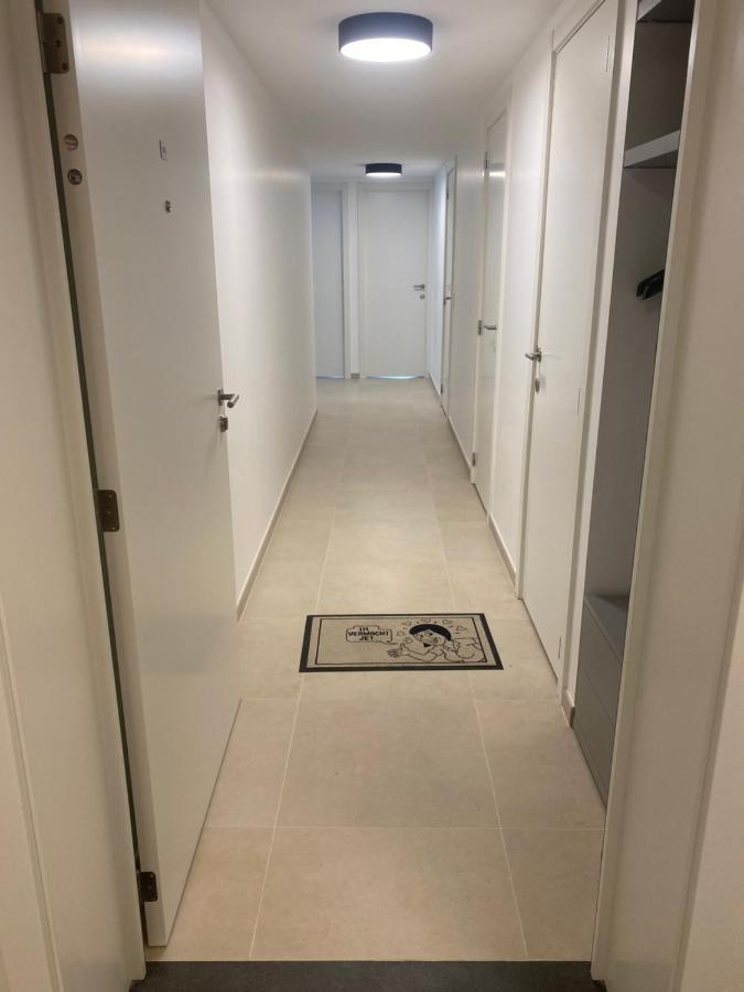 Lichtrijk 2-Slaapkamerappartement Met Zeezicht En Gratis Parking Остенде Экстерьер фото